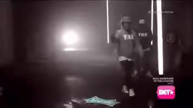 Cypher Freestyle 2013 (Kendrick Lamaar, ScHoolboy Q, Jay Rock, Ab-Soul, Isaiah Rashad)