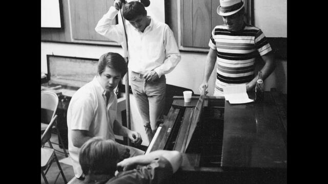 The Little Girl I Once Knew (New Stereo Mix)(1965) The Beach Boys