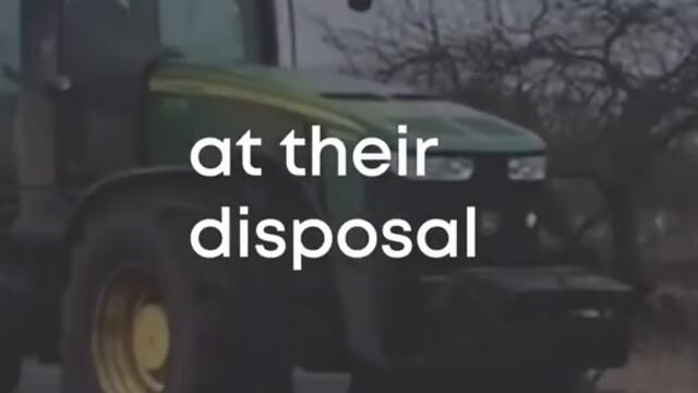 Ukrainian farmers & their tractors steal Russian tanks (wait for it)