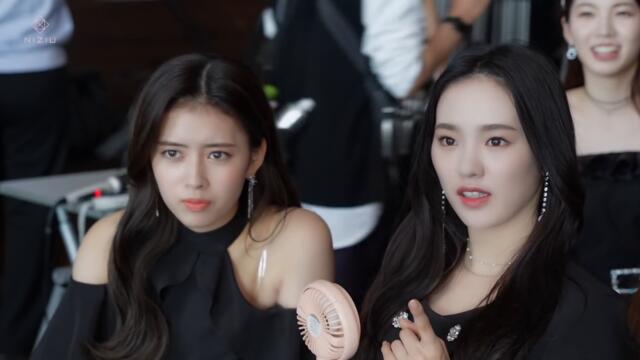 NiziU「Step and a step」「Beyond the Rainbow」Performance Making Movie