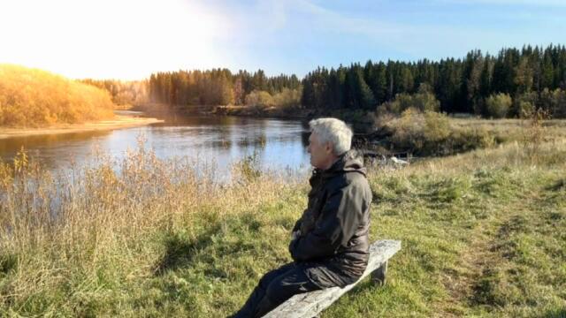 Александр Клементьев  -  Я из первых снежинок..