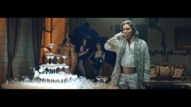 Rammstein - Zick Zack (Official Video)