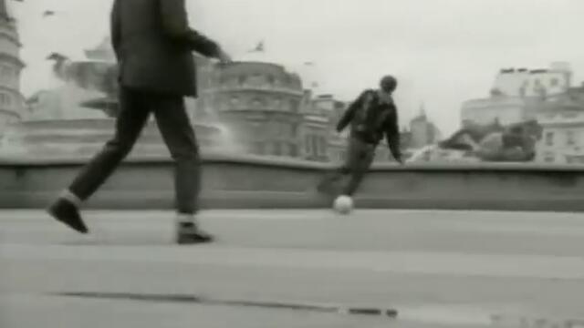 Blur - For Tomorrow (Official Music Video)