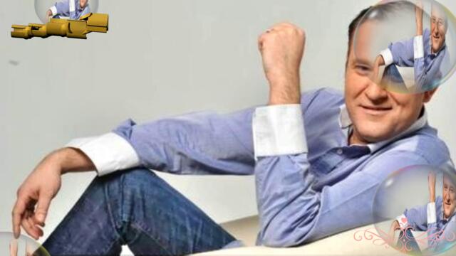 Χρήστος Πάζης - Άσπρες μπλούζες - бели престилки