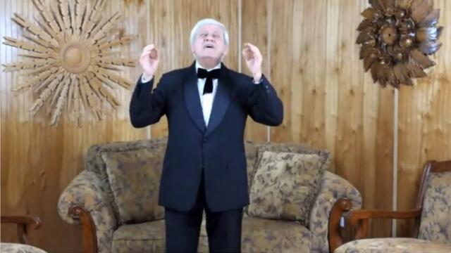 1. Мария; 2. Отрова си ти!