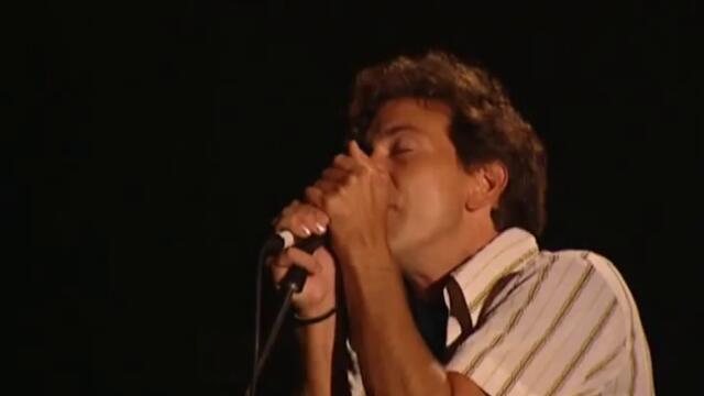 Neil Finn & Friends feat. Eddie Vedder & Tim Finn - Stuff and Nonsense (Live from 7 Worlds Collide)