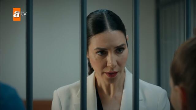 Suzan, Harika’yı Ömer'e emanet ediyor - Kardeşlerim 52. Bölüm