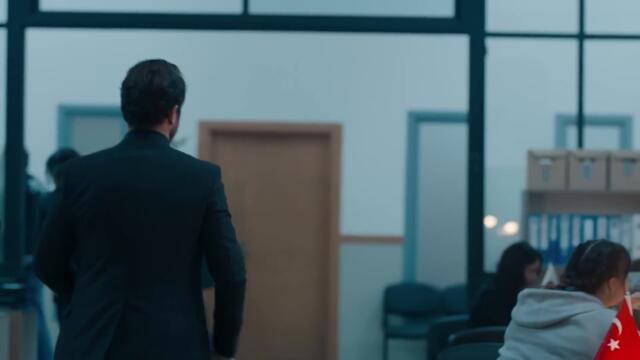 Çukur | Vartolu Kendi Kafasını Yarıyor! 😅😅