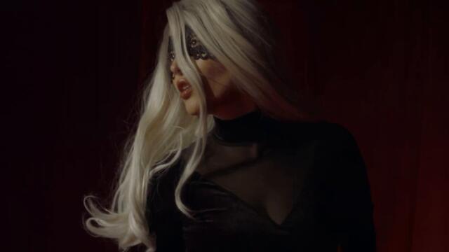 SHIADANNI - VELVET WORLD (Official Video)