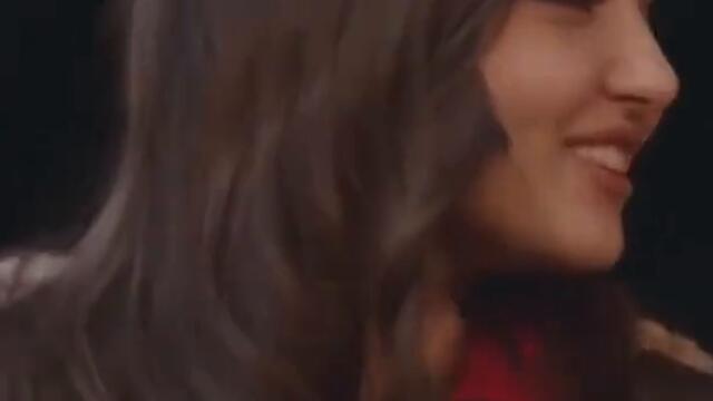 Кайфует от ее ревности🔥😏/Постучись в мою дверь #sençalkapımı #turkey #сериал