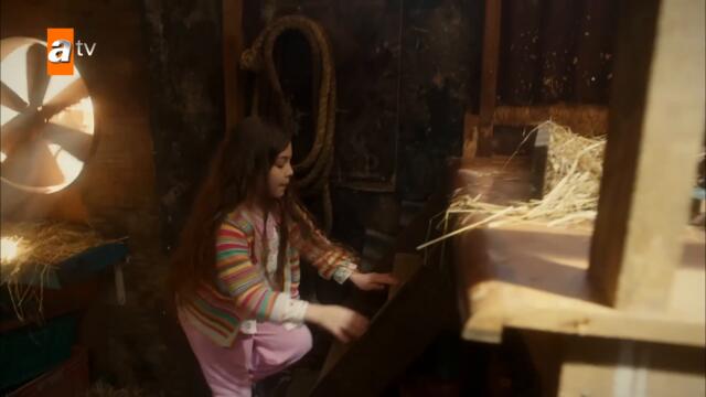 Eski neşeli günler... - Kardeşlerim Arşiv Sahneler🎬