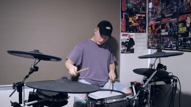 adding DRUMS to 'circle' by ichika nito