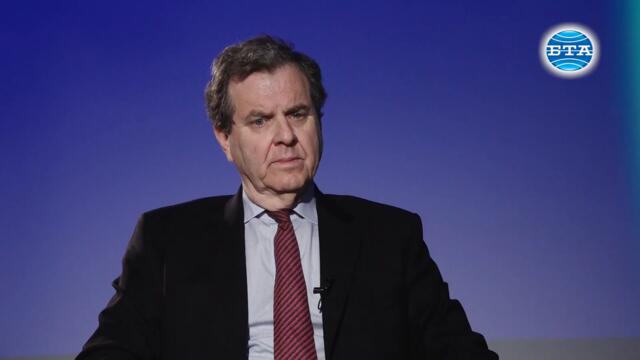 Дейвид Харис: Колкото повече идвам, толкова по-близки ми стават България и българският народ