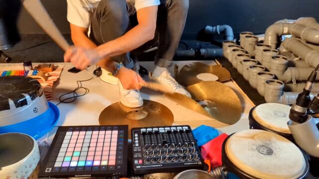 After Cooking: Techno meets garbage drummer