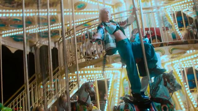 Клава Кока & Мари Краймбрери - Шкура (Mood video)