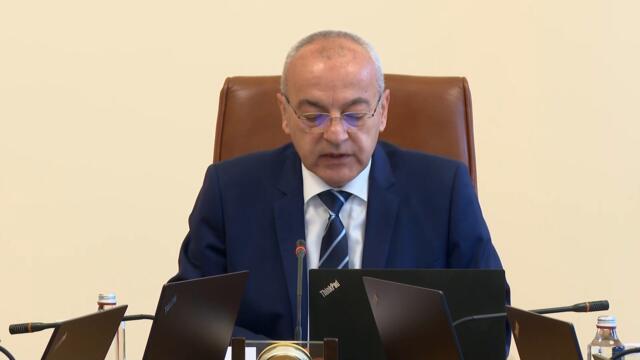 Премиерът Донев: Държавата ще отпусне 800 млн. лв. заем на "Булгаргаз"