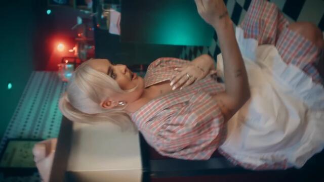 Anne-Marie x Aitch - PSYCHO (Official Video)