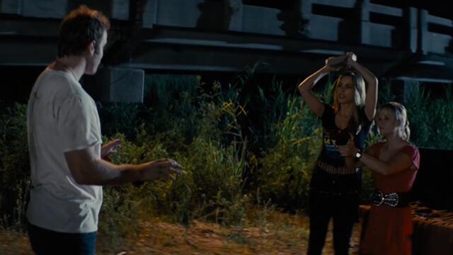 Гореща гонка Hot Pursuit   (2015)  Бг Аудио Част 2