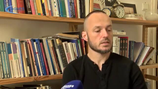 Доц. Стойчев: Радев няма фаворит в тази кампания