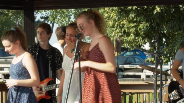 32 - Fugazi: Waiting Room