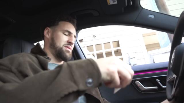 Klay Thompson Takes a Boat Ride to Warriors Practice