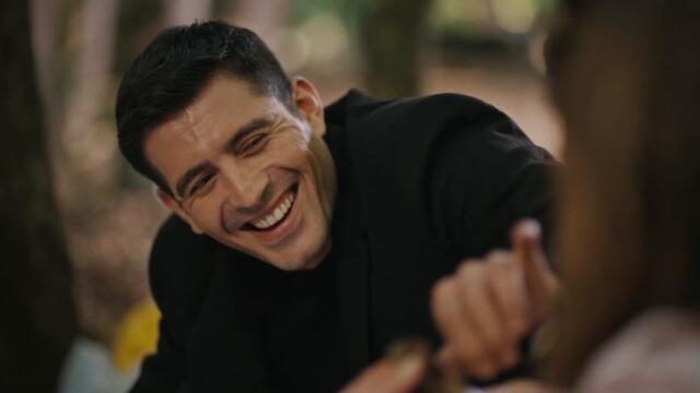 Camdaki Kız 53. Bölüm Fragmanı | Hayat Sen Gülünce Güzel