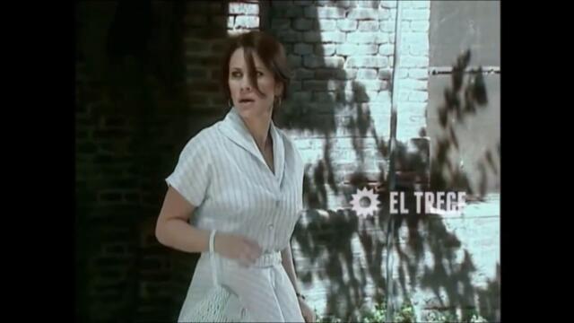 Clara y Coraje - Bésame