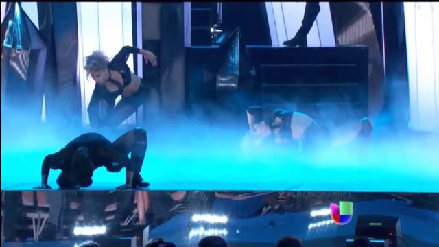 Yandel  - Hasta Abajo en vivo