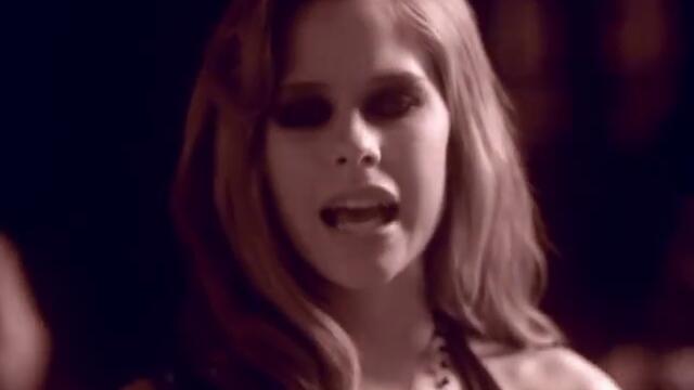 Avril Lavigne - Nobody's Home