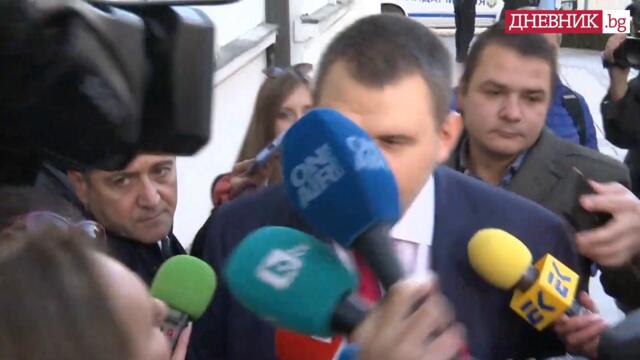 Пеевски за възможно правителство: Не мога да ви кажа към днес