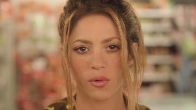 Shakira, Ozuna - Monotonía (Official Video)