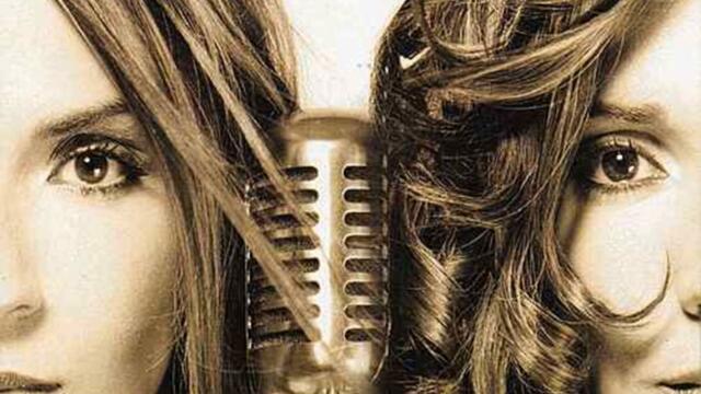 Dos En Voz - Flor de Manantial / Ángel Rebelde