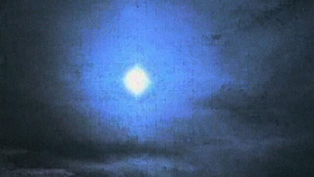 полнолуние отблеска зари