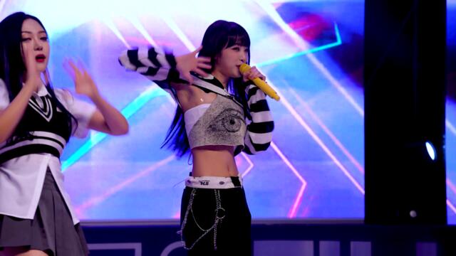 YENA(최예나) - SMARTPHONE | 221028 HANBAT NATIONAL UNIV [4K 직캠]