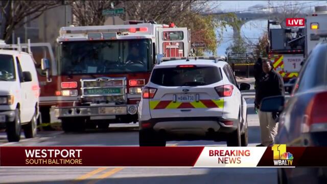 Breaking: 7 rowhomes involved in 3-alarm fire