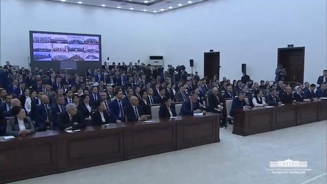 Президент: "Энг катта вазифа - онгимиз ўзгаряпти, бошқача яшашга ҳаракат қиляпмиз"