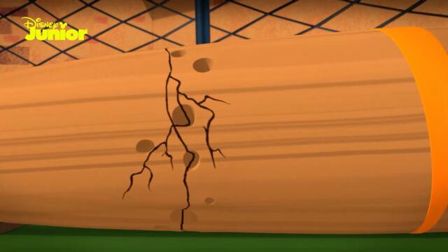 Mickey Mouse Funhouse: El gran Goofy | Disney Junior Oficial