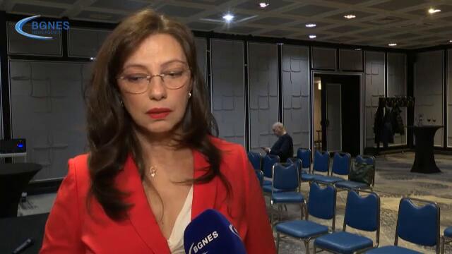 Милена Милотинова: Белград и Москва нямат интерес от добри отношения между България и РСМ