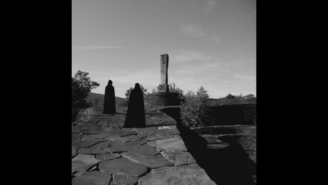 The Doppelgangaz - Hat in Hand