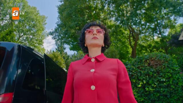 Leyla ve Zeynep'in Anlaşması - Sevmek Zamanı 3. Bölüm