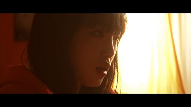 YENA (최예나) - Love War (Feat. BE'O) MV