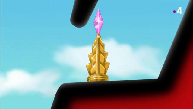 DC Superhero Girls_ Intergalactic Games - France 4 Intro