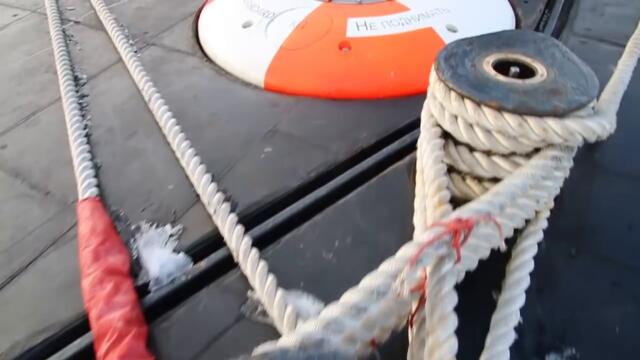 Ко Дню моряка-подводника - АПЛ  Дмитрий Донской