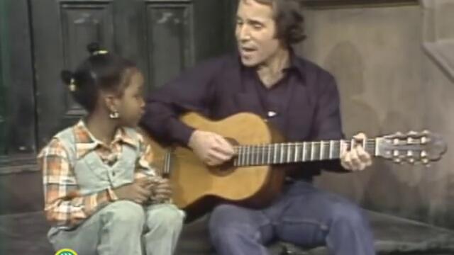 Sesame Street: Paul Simon Sings Me & Julio
