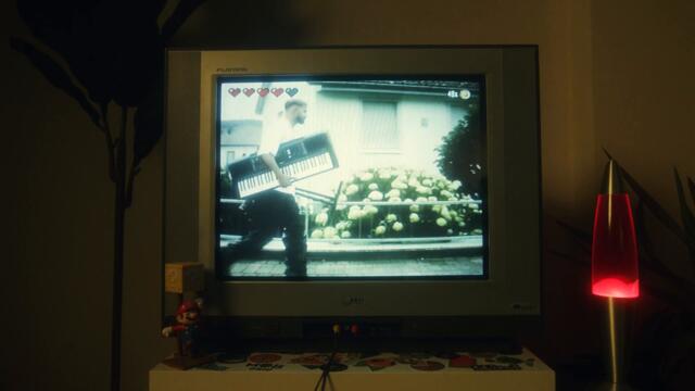 TRIM - UMBRELLA (Official Video)