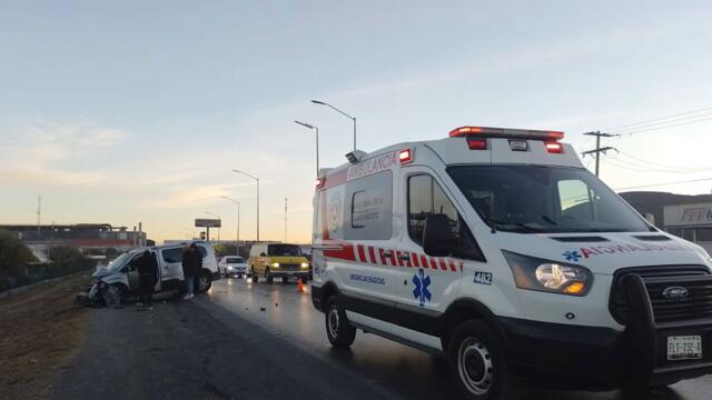 Trailero causa choque y huye dejando una persona lesionada