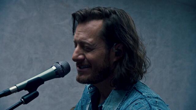 Tyler Hubbard - Miss My Daddy (Live Performance) | Vevo