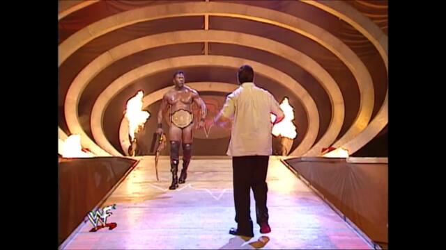 Booker T & Rhyno vs. Kurt Angle & Stone Cold Main Event (SD 19.07.2001)