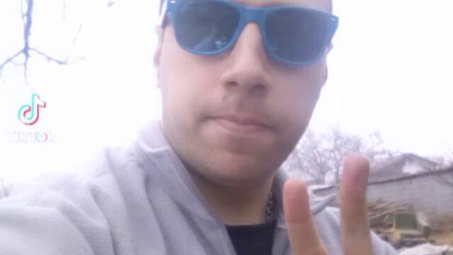 VID_78980122_195454_410