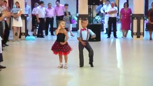 МАЛЕНЬКИЕ ЗВЕЗДОЧКИ